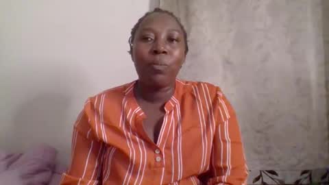 Noreen Kennth and Emilly online show from 03/01/26, 05:48