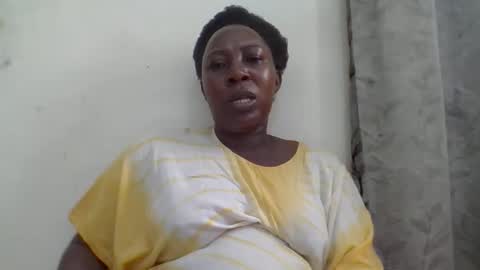 Snapshot of alesha_ chatting on 05/11/26, 07:03 Noreen Kennth and Emilly online show from 05/11/26, 07:03