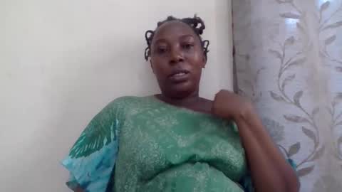 Snapshot of alesha_ chatting on 05/30/26, 07:38 Noreen Kennth and Emilly online show from 05/30/26, 07:38