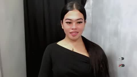 Snapshot of alesha_vibe_me chatting on 10/07/25, 10:01 alesha_vibe_me online show from 10/07/25, 10:01