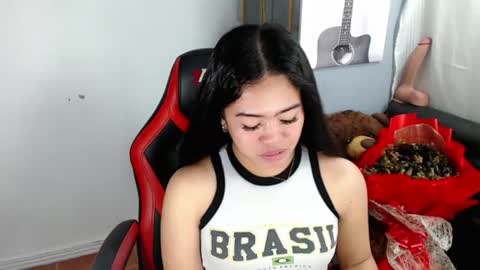 Snapshot of alesha_vibe_me chatting on 07/19/26, 02:54 alesha_vibe_me online show from 07/19/26, 02:54