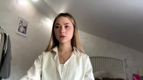 Alesh online show from 03/26/26, 07:36