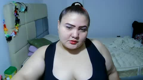 Snapshot of alesia_jones01 chatting on 06/18/26, 06:35 Alesia jones01 online show from 06/18/26, 06:35
