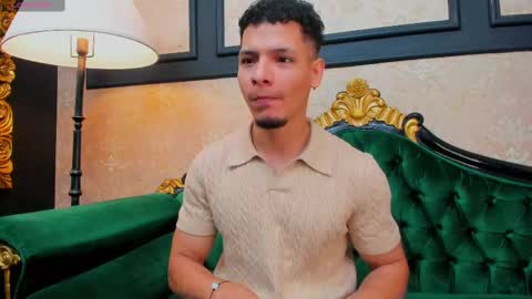 Alessandro King online show from 02/19/25, 12:22