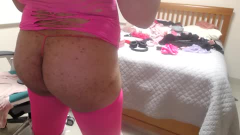 AlessaBabyGirl840 online show from 01/04/25, 08:28