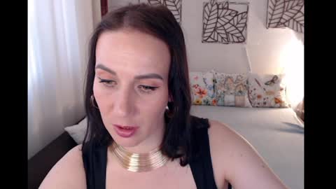 Snapshot of alessandra_foxy chatting on 05/26/26, 03:19 Sandra online show from 05/26/26, 03:19