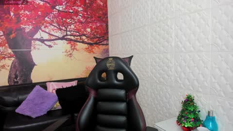 Alessandra online show from 12/16/24, 09:09