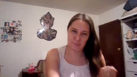 Alessandra Conrado online show from 04/22/26, 06:05