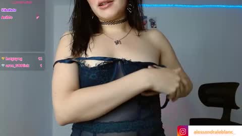 Alessandra Leblanc online show from 09/22/25, 10:17