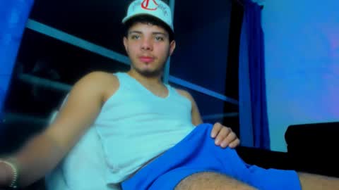 Alessandro online show from 10/04/25, 06:11