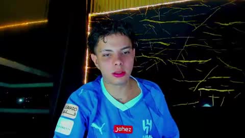Snapshot of alessandro__777 chatting on 07/19/26, 03:32 Alessandro online show from 07/19/26, 03:32