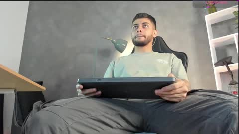 Alessandro INDEPENDENT MODEL online show from 09/17/25, 02:46