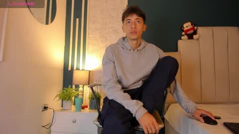 Alessandro Dybala online show from 01/31/25, 12:29