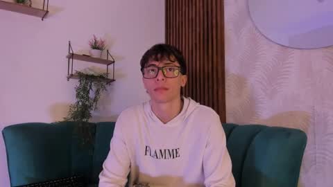 Alessandro Dybala online show from 09/25/25, 11:58