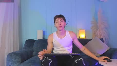 Alessandro Dybala online show from 11/29/25, 12:41