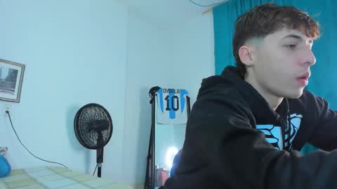 Alessandro Dybala online show from 03/13/26, 12:23