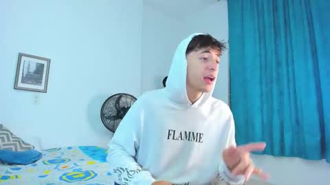 Alessandro Dybala online show from 03/27/26, 12:27