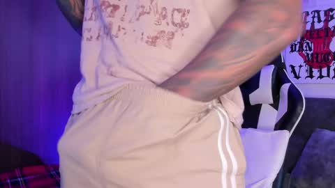 Alessandro Vanni online show from 04/06/26, 01:01