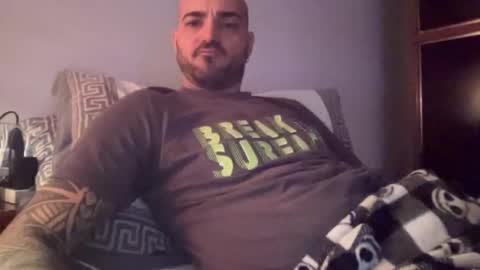 alessandromori91 online show from 12/21/25, 01:24