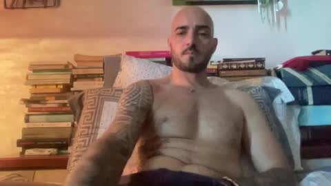 Snapshot of alessandromori91 chatting on 05/27/26, 05:04 alessandromori91 online show from 05/27/26, 05:04