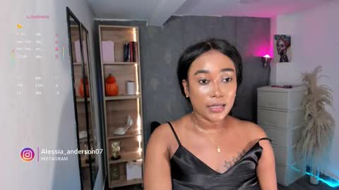 Yy  online show from 11/01/25, 10:01