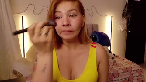 Snapshot of alessia_dolce chatting on 06/18/26, 04:46 alessia dolce online show from 06/18/26, 04:46