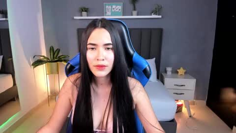 A L E S S I A online show from 02/10/25, 09:04