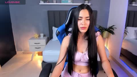 A L E S S I A online show from 02/22/25, 12:05