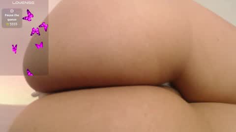 alessia_santorinni online show from 10/15/25, 03:45