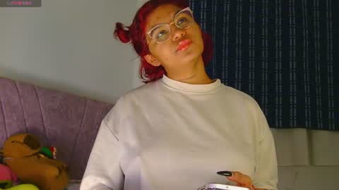 Snapshot of alessia_temptation chatting on 07/06/26, 08:00 alessia_temptation online show from 07/06/26, 08:00