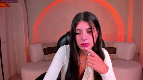 Alessia  online show from 10/22/25, 02:34