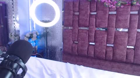 Alessia online show from 01/29/25, 08:46