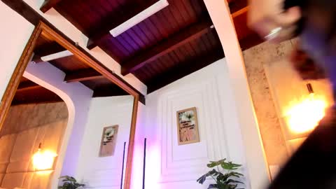 Alessia online show from 02/20/25, 09:55