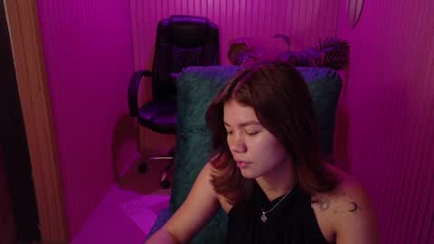 alessiamonroe_ online show from 05/28/26, 08:28