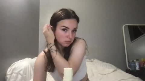 Snapshot of alessiasnow chatting on 11/15/25, 12:08 Alessia Snow online show from 11/15/25, 12:08