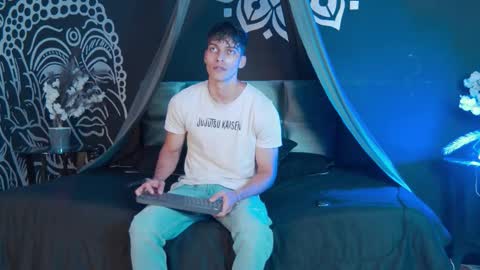 Alessio online show from 11/07/25, 01:00