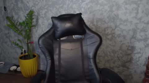 Alex online show from 04/11/26, 08:02