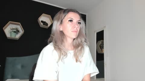 alesys69 online show from 12/30/24, 12:00