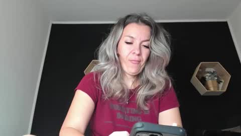 alesys69 online show from 09/28/25, 10:04