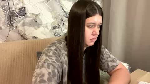 Aletta Oushen online show from 02/04/25, 05:12