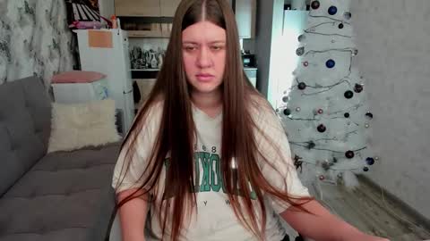 Aletta Oushen online show from 12/14/25, 08:09