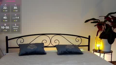 Emi online show from 09/15/25, 08:09