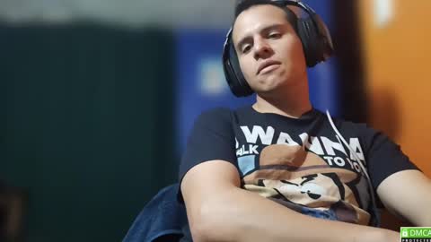 Snapshot of alex0397 chatting on 01/04/25, 04:23 alex0397 online show from 01/04/25, 04:23