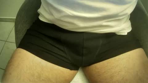 Snapshot of alex34nrw chatting on 11/15/25, 05:20 Alex online show from 11/15/25, 05:20