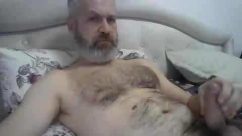 Snapshot of alex80581 chatting on 10/29/25, 05:10 Alexey online show from 10/29/25, 05:10