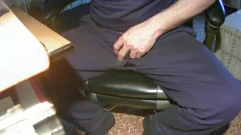 Snapshot of alex81pv1981 chatting on 01/31/25, 03:44 alex81pv1981 online show from 01/31/25, 03:44