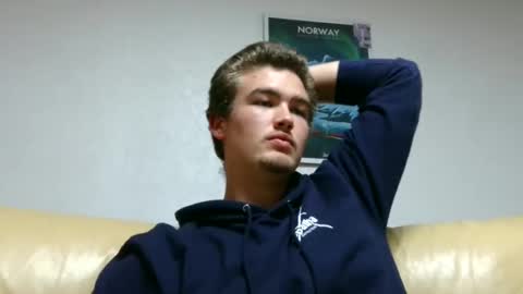 Alex83530 online show from 12/04/24, 06:17