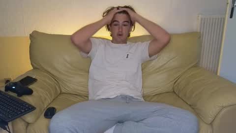 Alex83530 online show from 11/09/25, 10:13