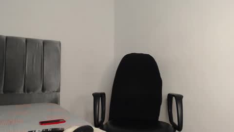 Owen online show from 01/15/25, 03:33