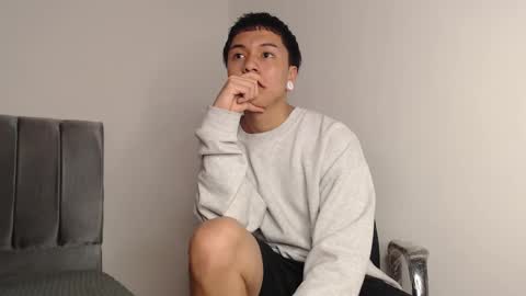 Owen online show from 09/26/25, 02:37